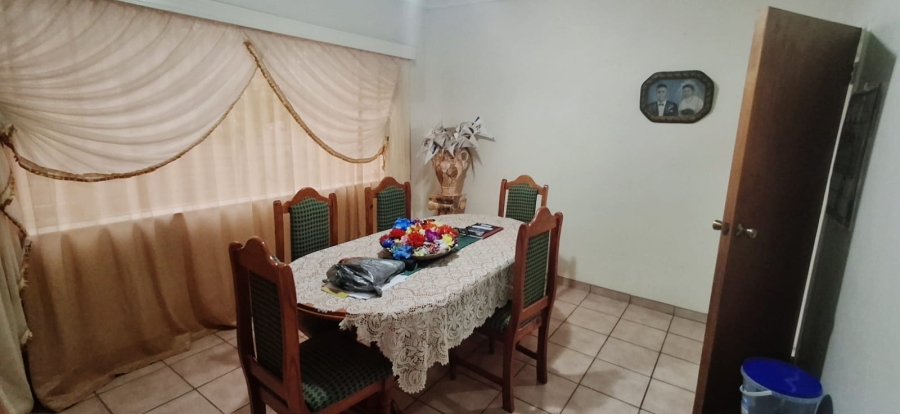3 Bedroom Property for Sale in La Hoff North West